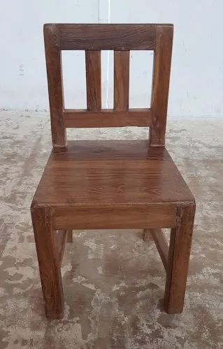 Ancienne chaise enfant en teck massif