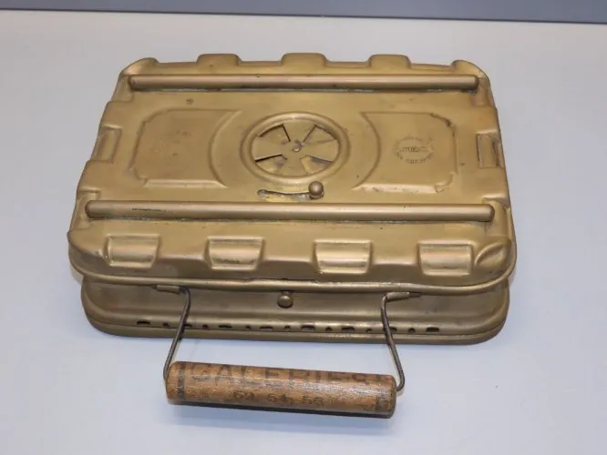 -ANCIENNE CHAUFFERETTE LAITON GIRODON & Cie VILLEURBANNE LYON JUS de GRENIER  D