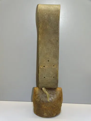 - ANCIENNE CLOCHE de VACHE METAL DEVOUASSOUD CHAMONIX N°5 Première Qualité