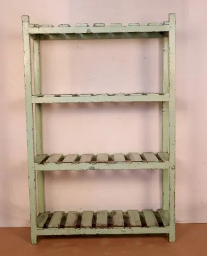 Ancienne étagère d’atelier en teck birman patine verte d’origine