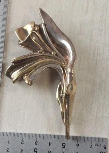 Ancienne grande broche, décor fleur, en argent massif creux, vintage