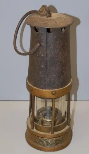 - ANCIENNE LAMPE de MINEUR SANS MARQUE APPARENTE VERRE SANS MARQUE COLLECTION D