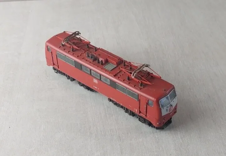 Ancienne locomotive électrique, DB 111 068-3, Roco, en HO