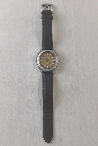 Ancienne montre Clyda Prestige Quartz, vintage