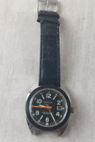 Ancienne montre de plongée / Diver watch mécanique, Avystyle, Super Datomatic