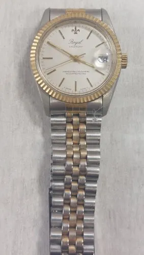 Ancienne montre mécanique Calendar Royal, Swiss, vintage