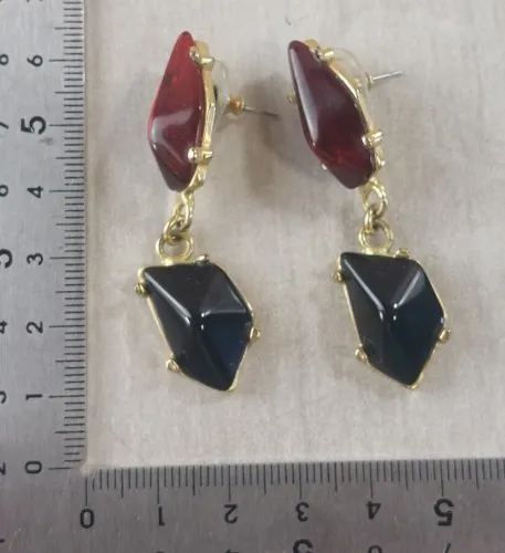 Ancienne paire de boucles d'oreilles pendantes, Dolce Vita, vintage