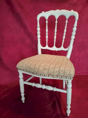 Ancienne petite chaise Napoléon