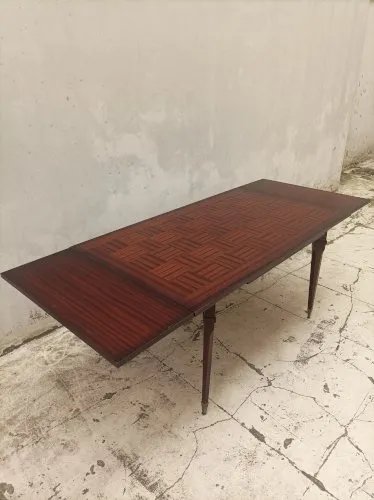 Ancienne table bois damier style acajou vintage