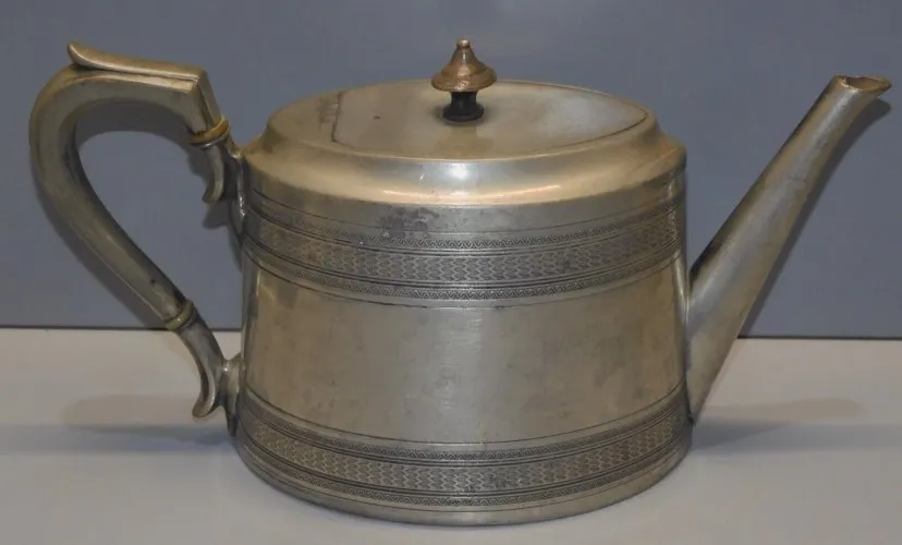 -ANCIENNE VERSEUSE THEIERE ETAIN ANGLAISE NOMBREUX Poinçons COLLECTION  D