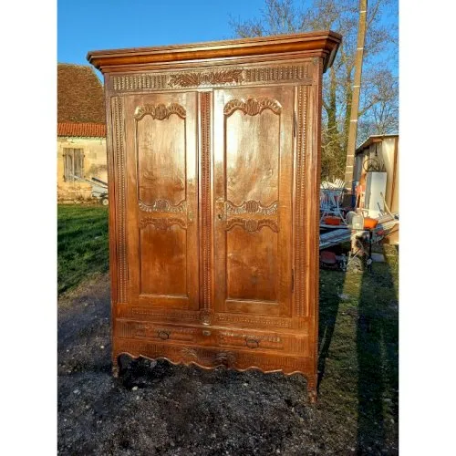 Armoire 3 Portes , 1 Tiroir , Noyer 19 éme
