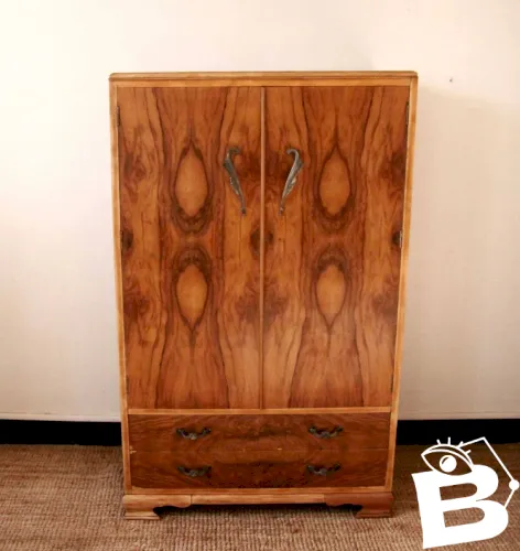 Armoire anglaise Art Déco