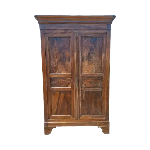 Armoire Louis Philippe 19 éme en Noyer