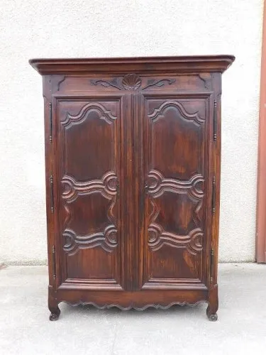 ARMOIRE LOUIS XV EN NOYER DU XVIII ème SIECLE