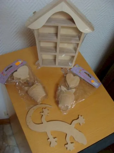 Articles en bois neufs à décorer