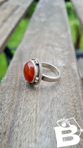 Bague ancienne en argent ronde - pierre cornaline