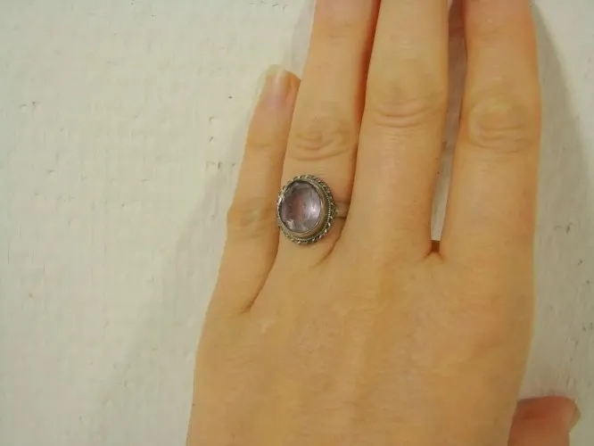 Bague Argent 925 et Pierre Améthyste Vintage Poinçon, T - 55, P - 5,5 grs.