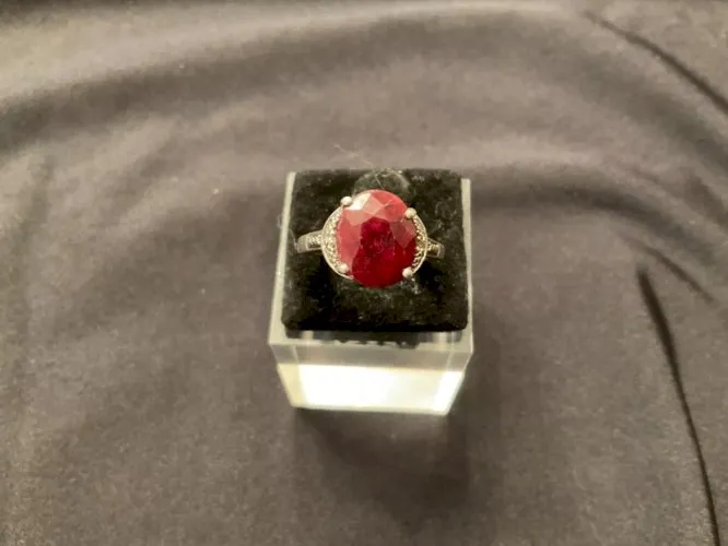 Bague argent avec pierre violette et incrustation de strass transparent (T53)