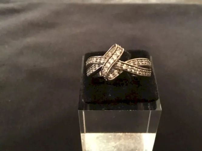 Bague argent noeud avec pierres strass