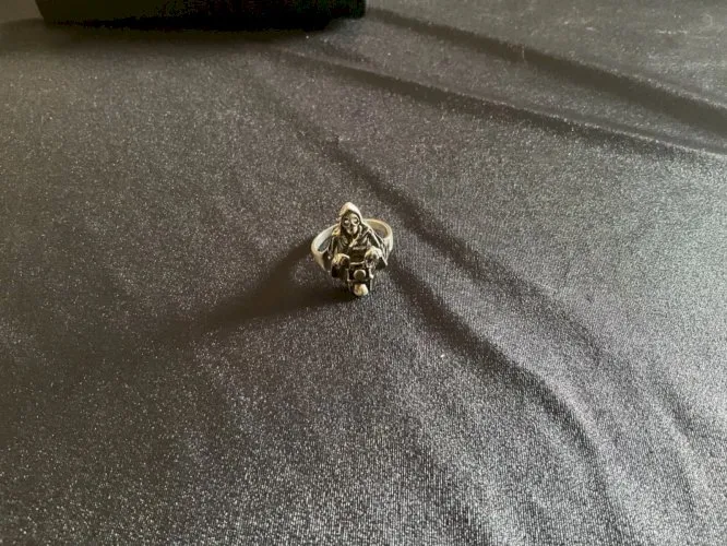Bague biker la mort sur une moto argent massif 925