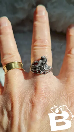 Bague Cobra en argent vintage