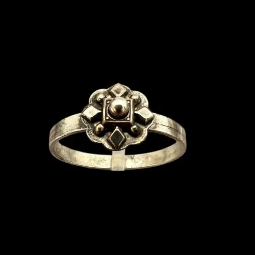 Bague fin 19 Eme Siècle Ancienne Vintage Charming Jewelry Argenté-doré -Medieval