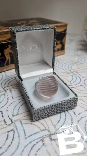 Bague Lalique vendue dans ça boite état neuf