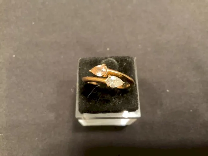 Bague plaqué or avec pierre rose et transparente taille 54