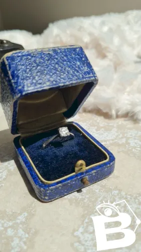 Bague solitaire en argent en strass taille 17,5