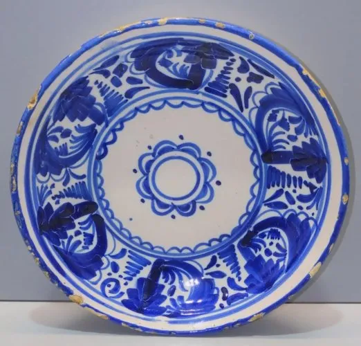 -BELLE ANCIENNE ASSIETTE CERAMIQUE XVIII/XIXe décor BLEU sur Fond BLANC D