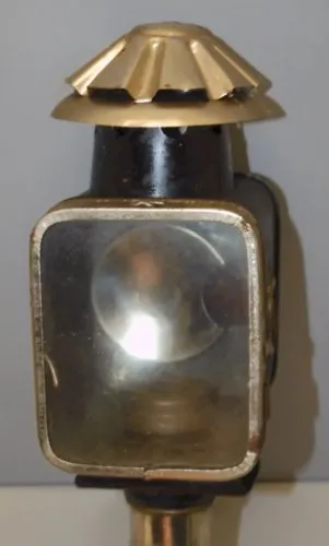 - BELLE ANCIENNE LANTERNE à BOUGIE de CALECHE, FIACRE, VOITURE ou AUTRE