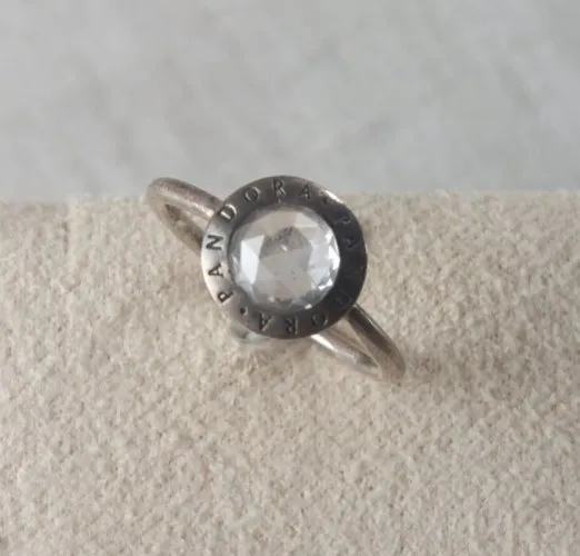 Belle bague, Pandora, en argent massif