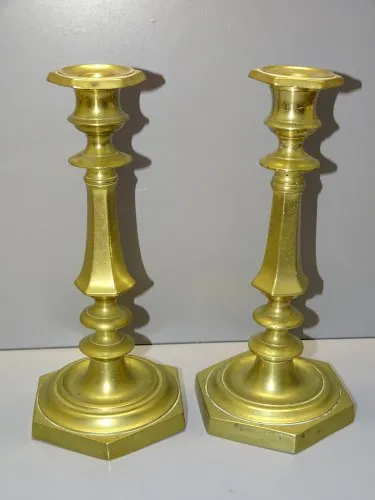 -BELLE PAIRE de BOUGEOIRS en BRONZE XIXe COLLECTION DECO TABLE BOUGIE D