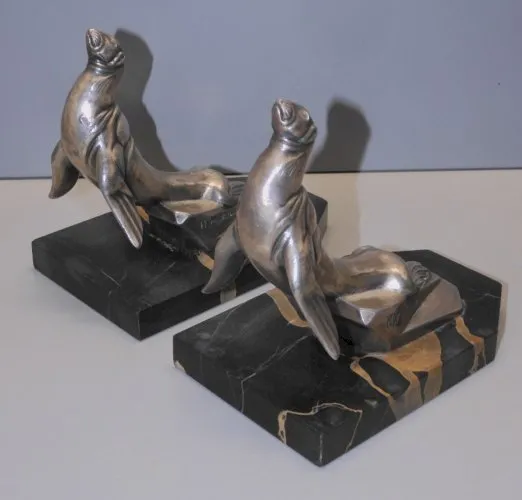 - BELLE PAIRE de SERRE LIVRES OTARIES Signés H.MOREAU Régule Argenté Marbre Noir