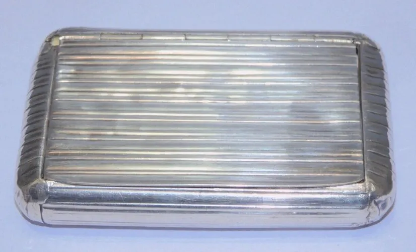 -BELLE TABATIERE ARGENT XIXe poinçon VIEILLARD objet de VITRINE COLLECTION D