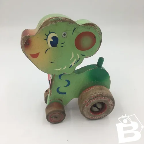 Biche en bois à tirer