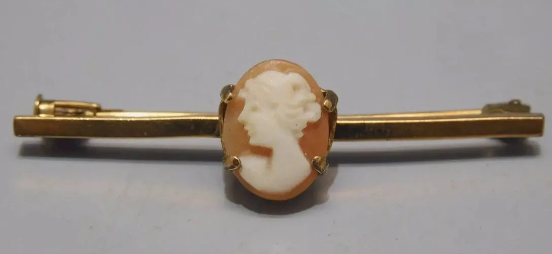 -BIJOU ANCIEN JOLIE BROCHE PLAQUEE OR avec CAMEE COQUILLAGE Poinçon TREFLE  D