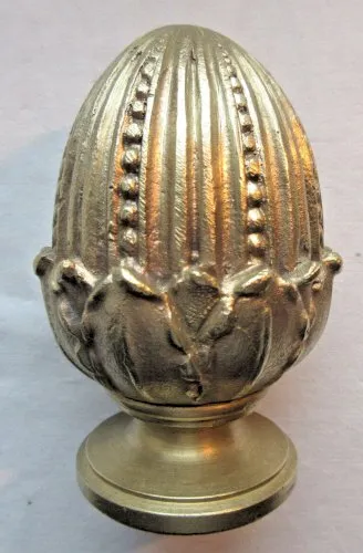 Boule d'escalier bronze dorée Napoléon III, Laurier autour d'une pomme de pin