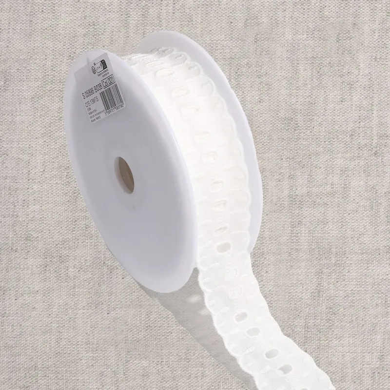 Broderie entre deux passe ruban Blanc