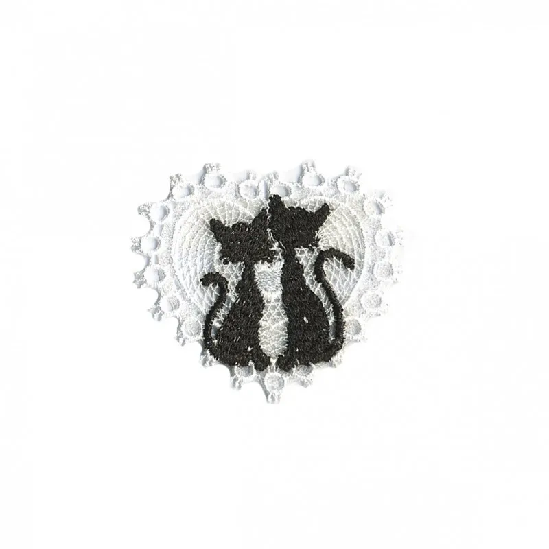 Chats sur coeur 4x5cm - Noir/blanc