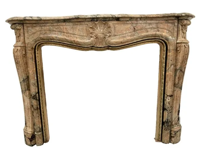Cheminée de style Louis XV en marbre de breche rouge XIX siècle