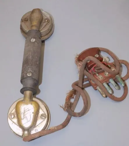 - COMBINE TELEPHONE ASSOCIATION DES OUVRIERS DE PRECISION COMBINE BC mod 1910 D