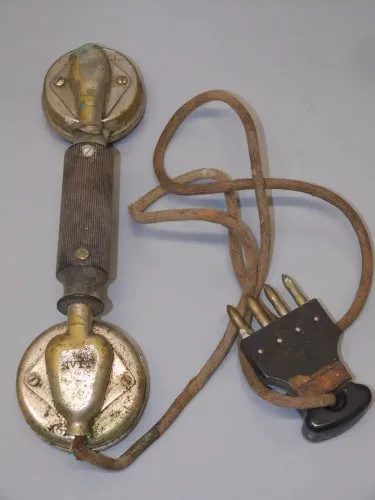 - COMBINE TELEPHONE ERICSON NV11 POIGNEE BAKELITE JUS de TROUVAILLES  D