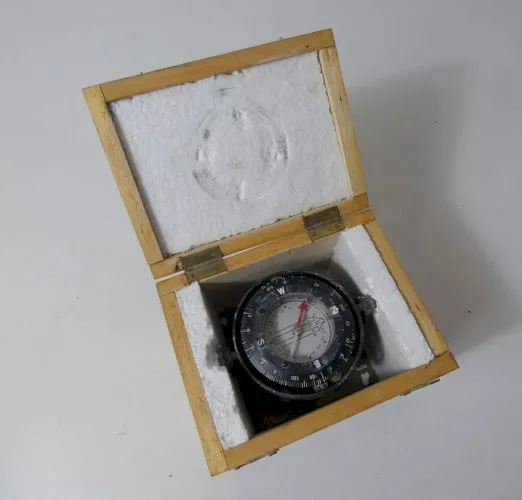 compas SILVA Sweden coffert marine Boussole navire bateau Precision naval