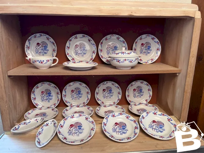 Dînette ancienne faïence 1920/25