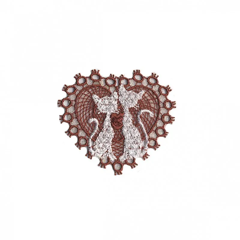 Ecusson chats sur coeur 4x5cm - Bordeaux/blanc