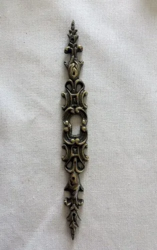 entree de serrure ancienne en laiton bronze