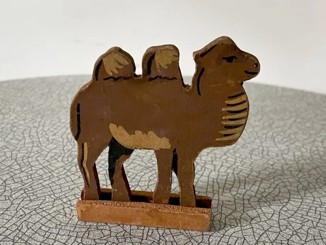 Figurine en bois peint, animaux sauvages, Chameau, jouet ancien français