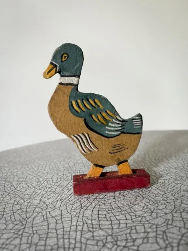 Figurine en bois peint, canard, jouet ancien français Années 50