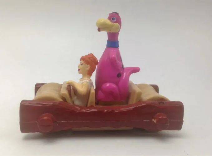Figurine Flintstones Pierrafeu Wilma et Dino dans voiture